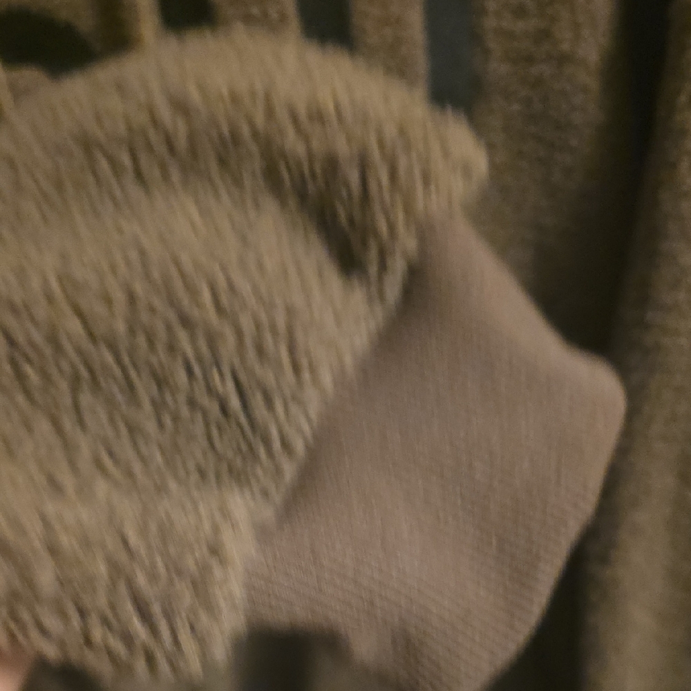 Taupe Sherpa Pullover - Picture 5 of 6